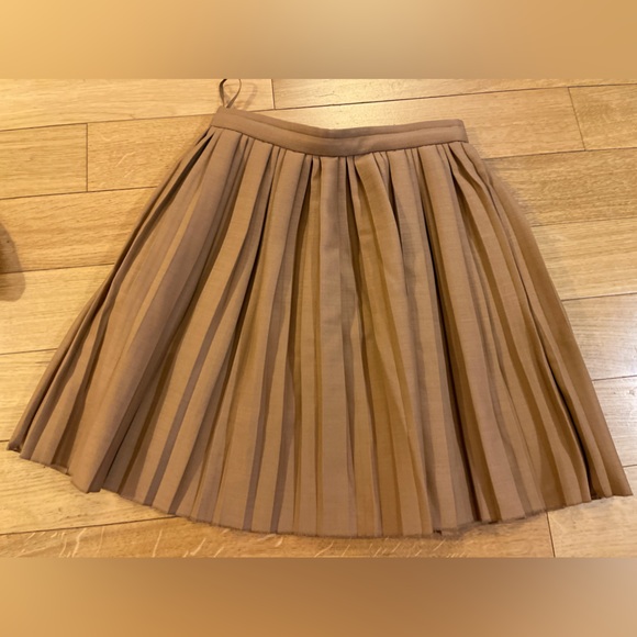 Cos pleated skirt in brown size 2 - Picture 1 of 2